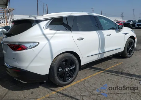 2024 Buick Enclave Essence z USA, uszkodzony, nr VIN 5GAERBKW5RJ111998